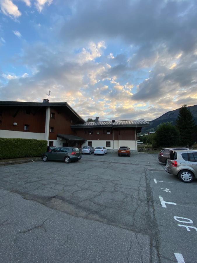 Studio Face Aux Pistes Praz-sur-Arly Eksteriør billede